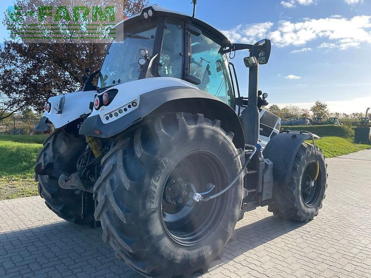 Traktor Deutz-Fahr 6215 agrotron ttv: das Bild 6