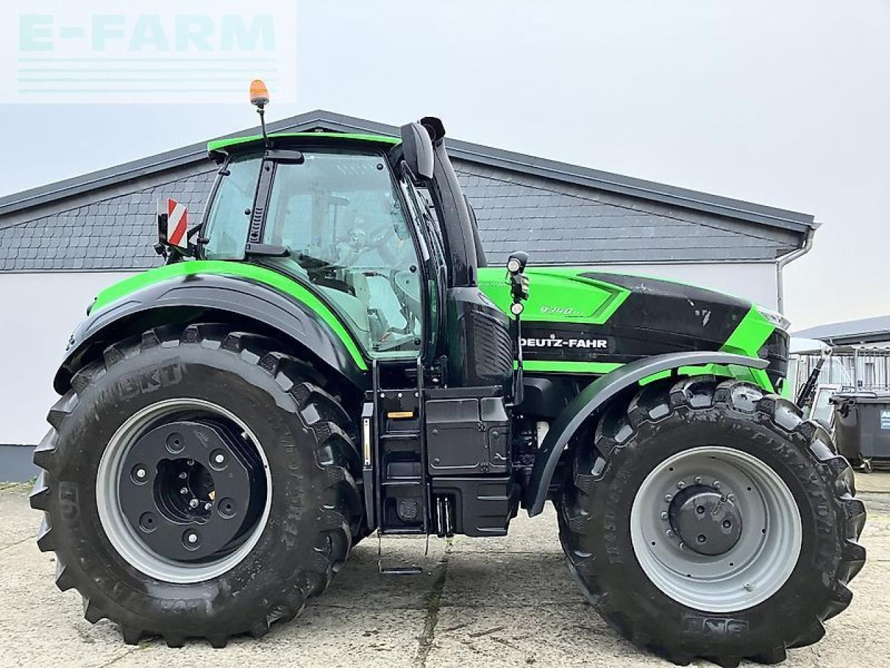 Deutz-Fahr agrotron 9340 ttv TTV - Traktor: das Bild 2 Deutz-Fahr agrotron 9340 ttv TTV - Traktor: das Bild 2