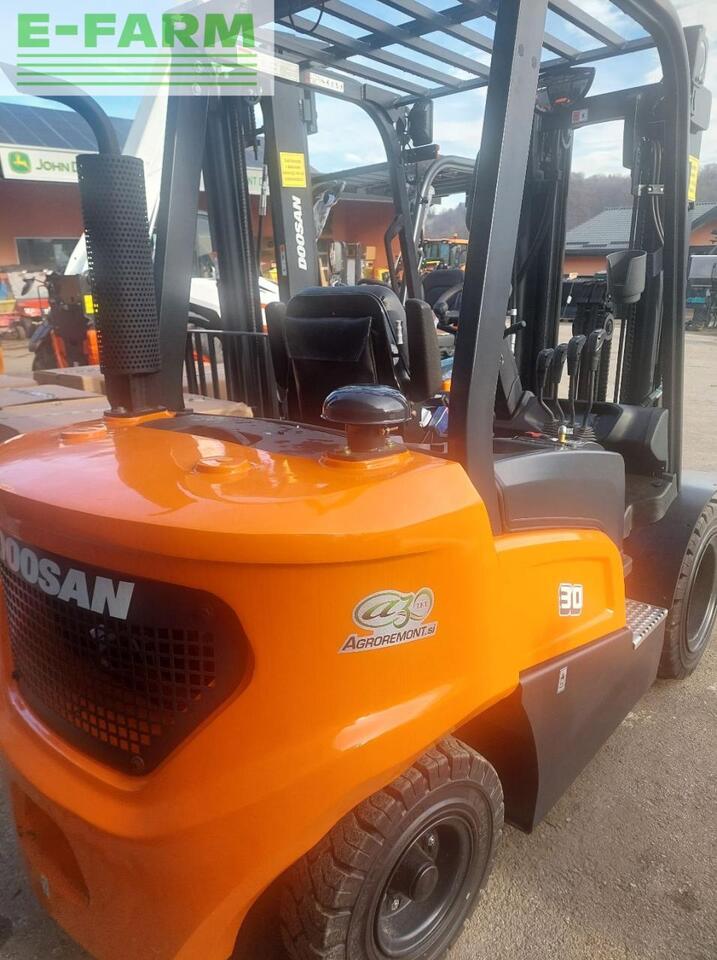 Doosan D30NXS - Gabelstapler: das Bild 2 Doosan D30NXS - Gabelstapler: das Bild 2