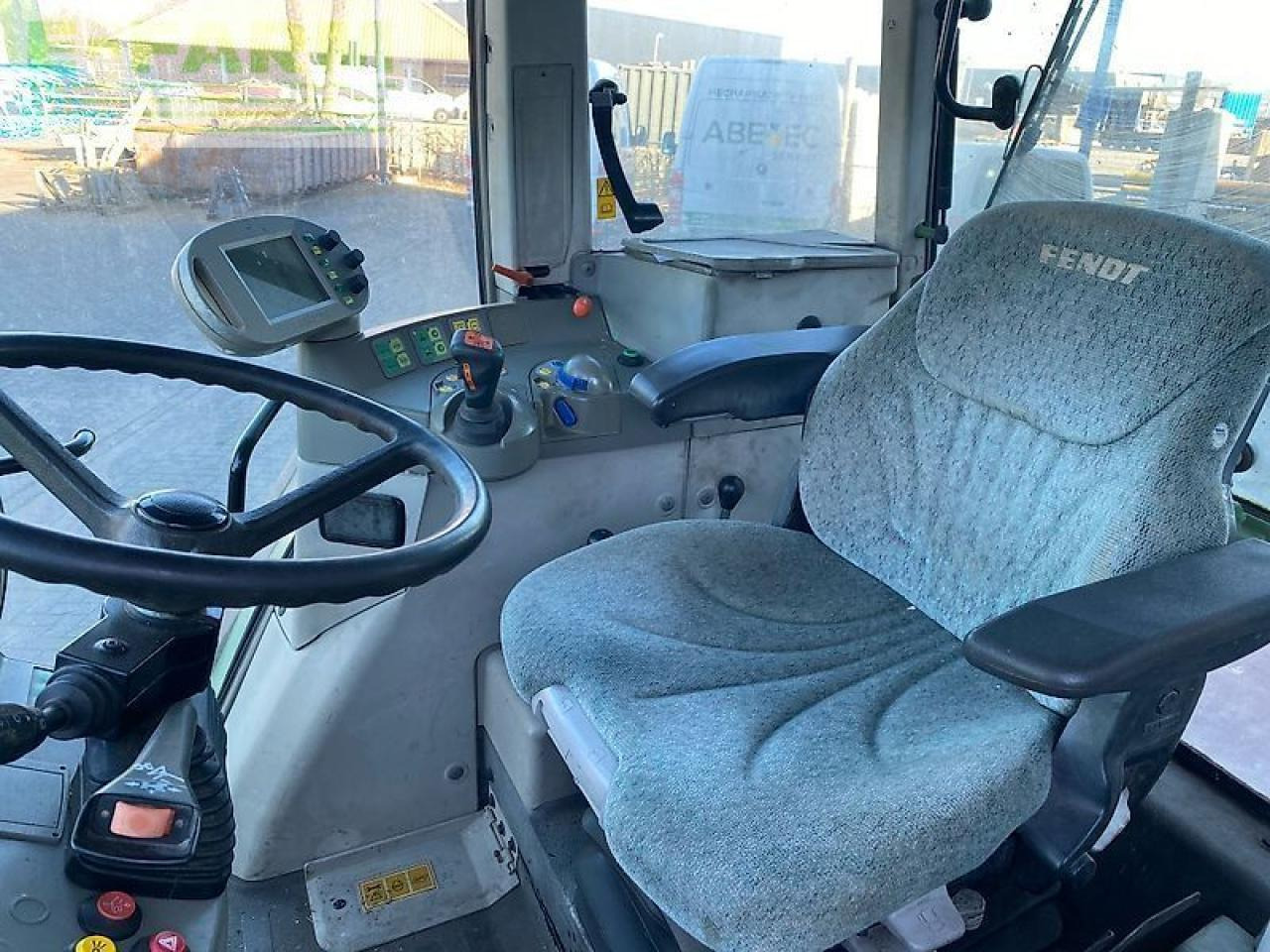 Fendt 411 vario - Traktor: das Bild 3 Fendt 411 vario - Traktor: das Bild 3