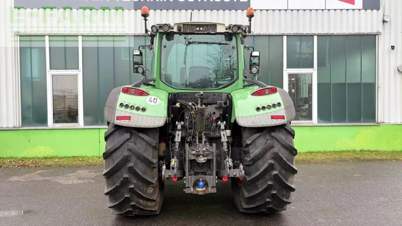 Fendt 724 profi + - Traktor: das Bild 3 Fendt 724 profi + - Traktor: das Bild 3