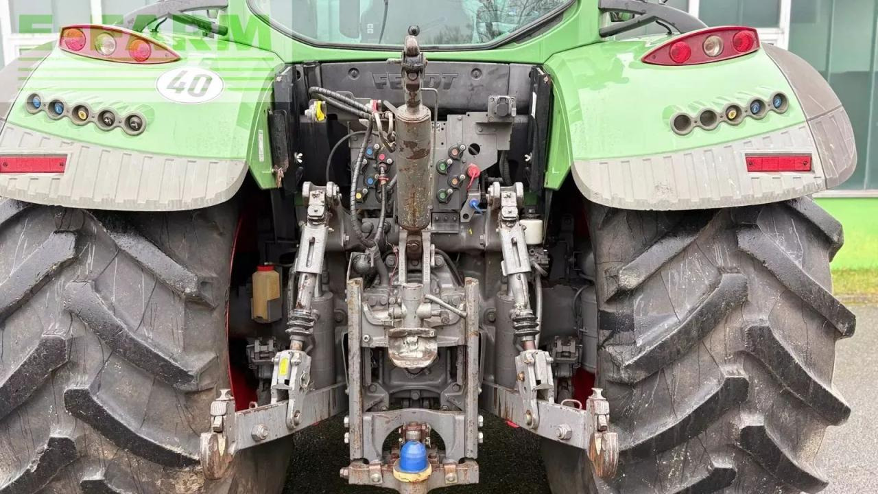 Fendt 724 profi + - Traktor: das Bild 4 Fendt 724 profi + - Traktor: das Bild 4