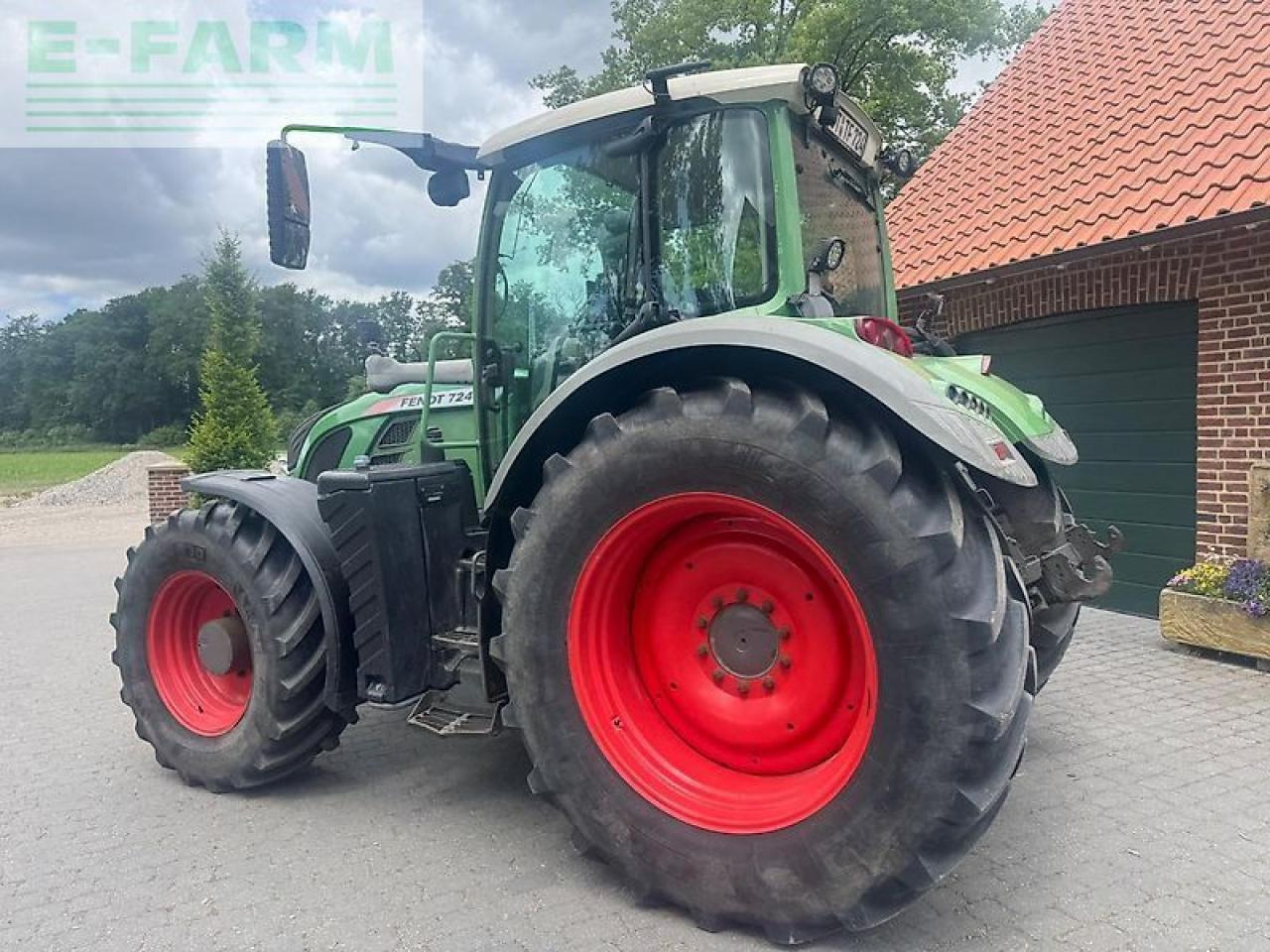 Traktor Fendt 724 profi plus: das Bild 10