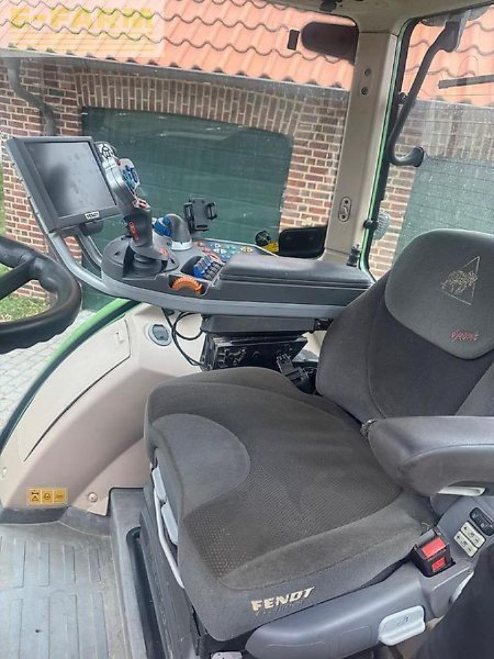 Traktor Fendt 724 profi plus: das Bild 13