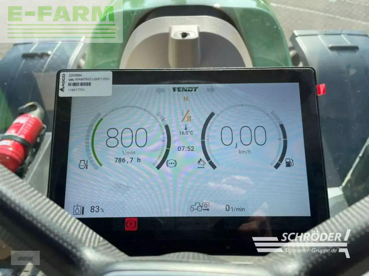 Fendt 724 vario gen6 power plus PowerPlus - Traktor: das Bild 2 Fendt 724 vario gen6 power plus PowerPlus - Traktor: das Bild 2