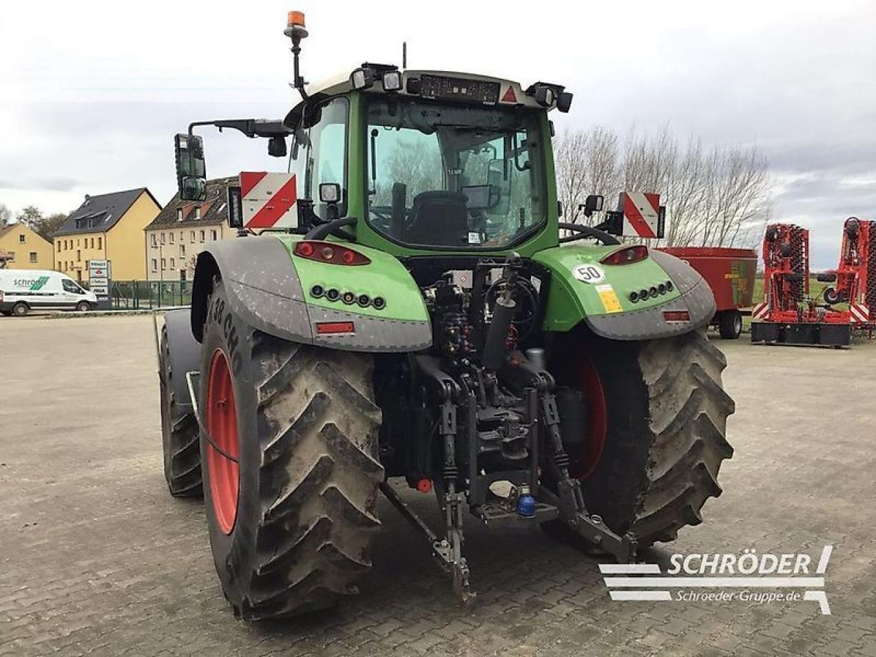 Traktor Fendt 724 vario s4 profi plus ProfiPlus: das Bild 6