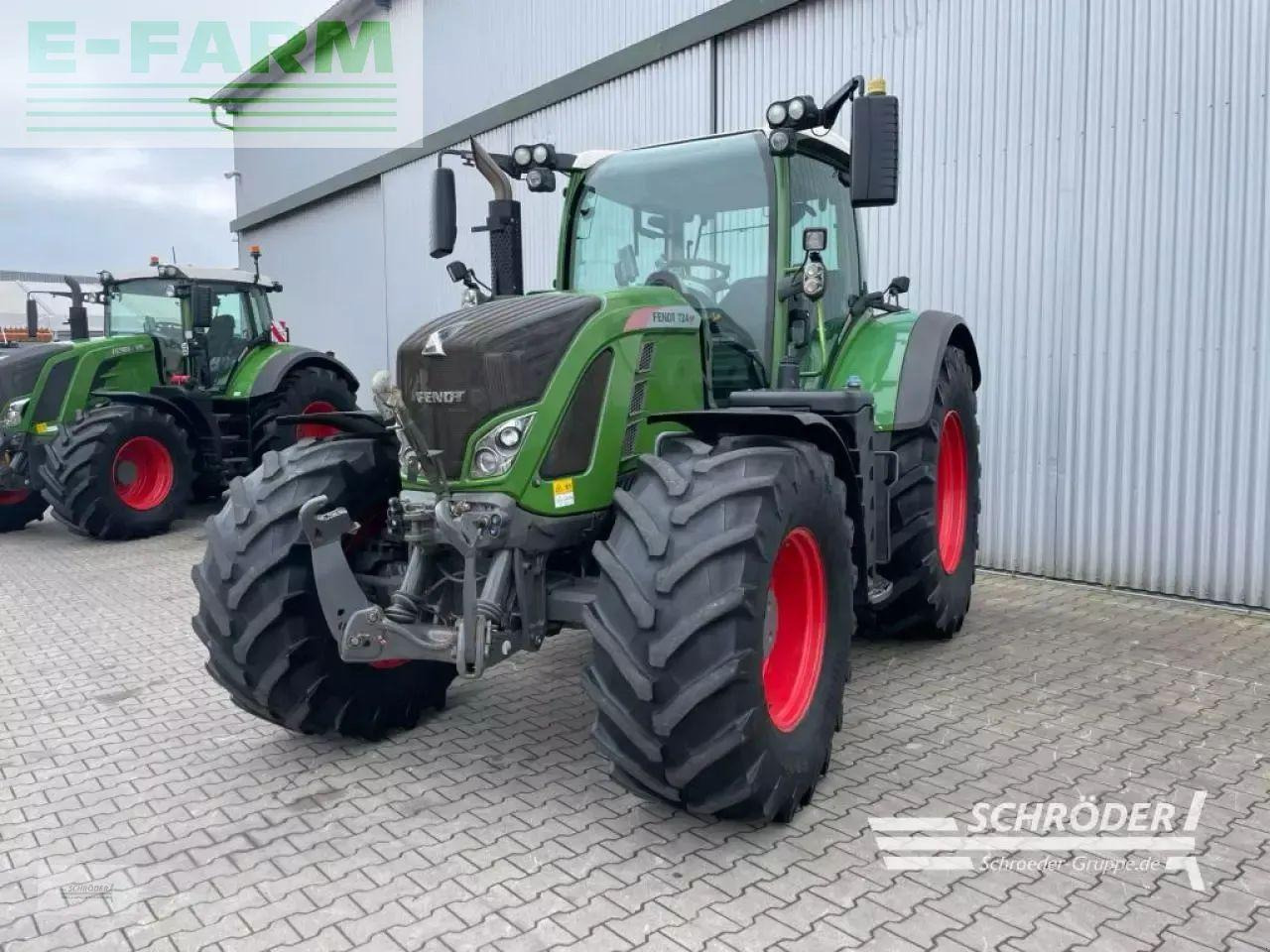 Traktor Fendt 724 vario s4 profi plus ProfiPlus: das Bild 6