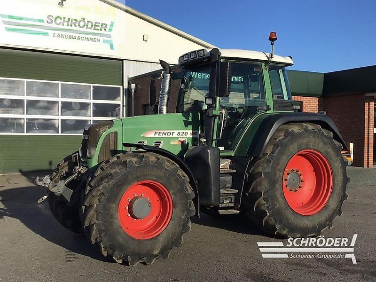 Fendt 820 vario tms - Traktor: das Bild 1 Fendt 820 vario tms - Traktor: das Bild 1