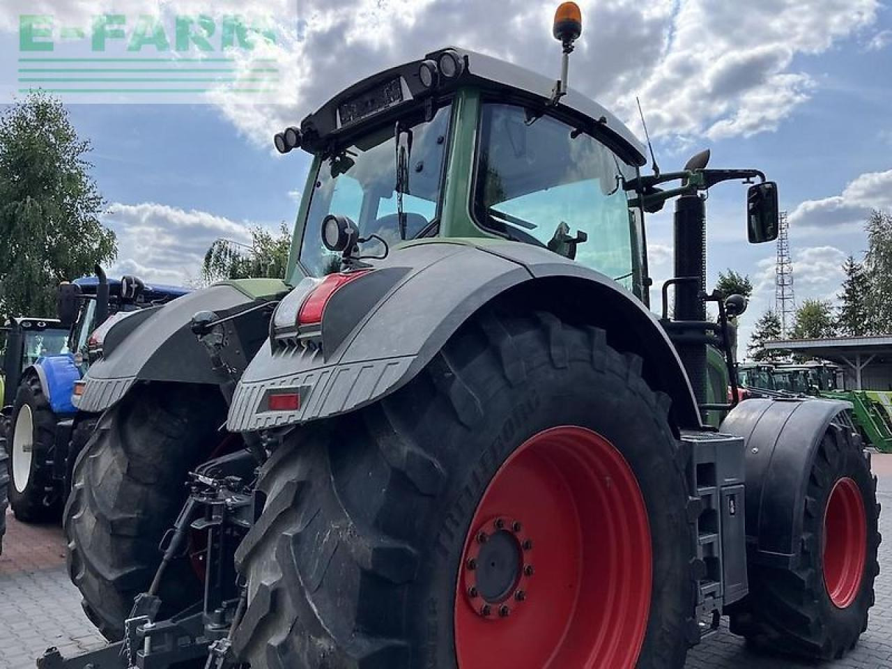 Traktor Fendt 824 vario: das Bild 21