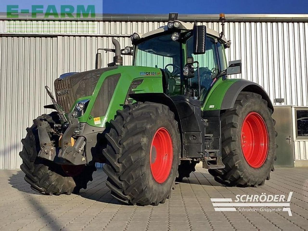 Fendt 824 vario s4 profi plus ProfiPlus - Traktor: das Bild 1 Fendt 824 vario s4 profi plus ProfiPlus - Traktor: das Bild 1