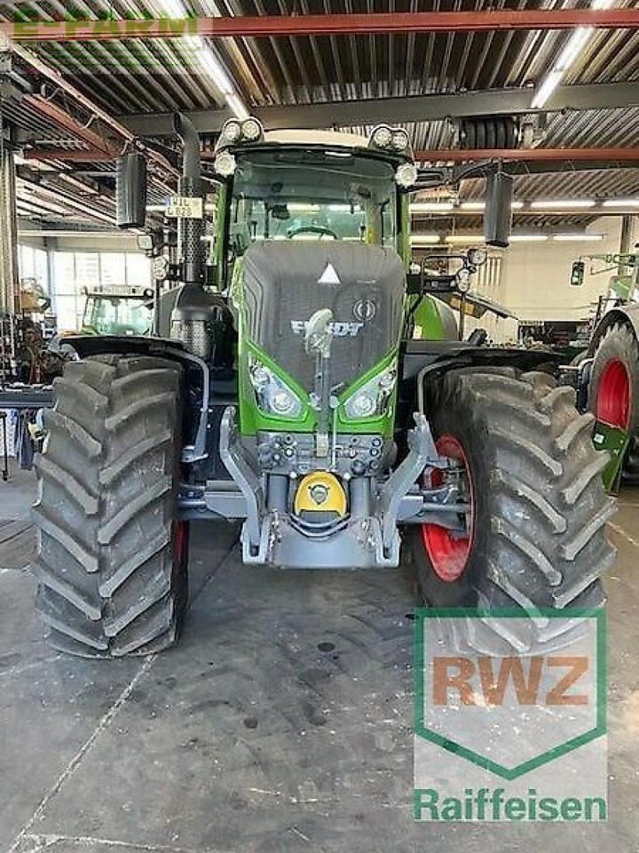 Fendt 828 vario s4 - Traktor: das Bild 2 Fendt 828 vario s4 - Traktor: das Bild 2