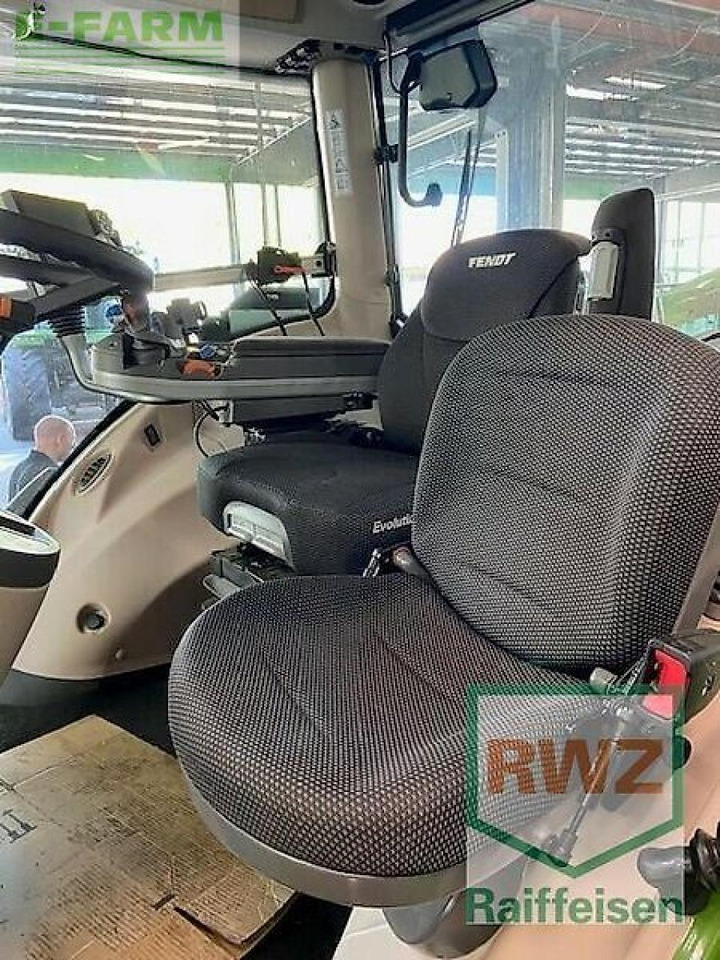 Fendt 828 vario s4 - Traktor: das Bild 4 Fendt 828 vario s4 - Traktor: das Bild 4