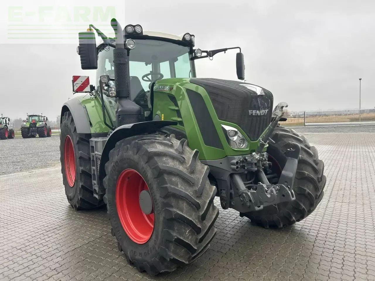 Fendt 828 vario s4 - Traktor: das Bild 3 Fendt 828 vario s4 - Traktor: das Bild 3