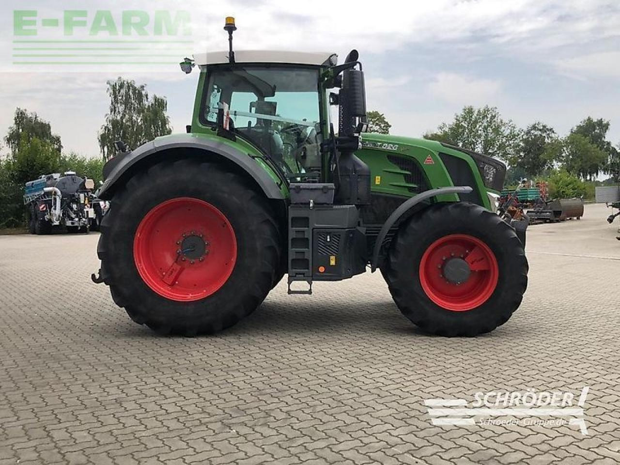 Fendt 828 vario s4 profi plus - Traktor: das Bild 4 Fendt 828 vario s4 profi plus - Traktor: das Bild 4