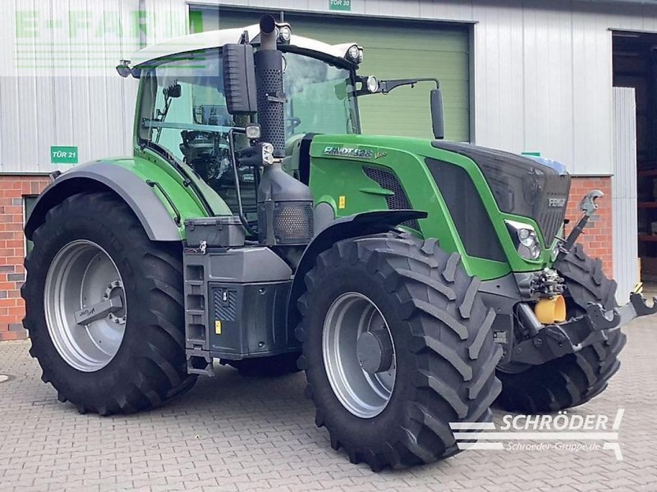 Fendt 828 vario s4 profi plus ProfiPlus - Traktor: das Bild 1 Fendt 828 vario s4 profi plus ProfiPlus - Traktor: das Bild 1