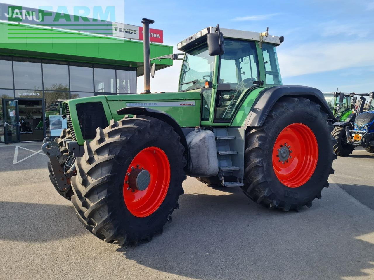 Fendt favorit 818 - Traktor: das Bild 1 Fendt favorit 818 - Traktor: das Bild 1
