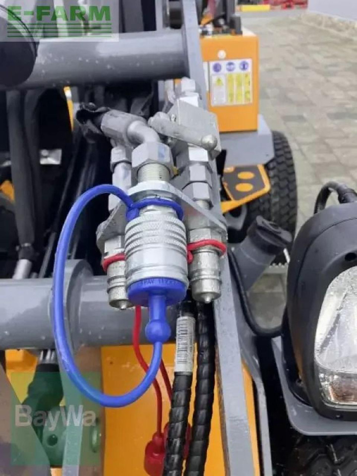 Giant g1200 - Minibagger: das Bild 5 Giant g1200 - Minibagger: das Bild 5