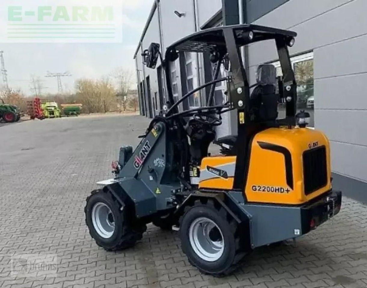 Giant g2200 hd+ - Radlader: das Bild 2 Giant g2200 hd+ - Radlader: das Bild 2