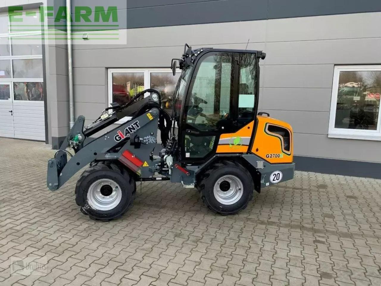 Giant g2700 elektro - Minibagger: das Bild 3 Giant g2700 elektro - Minibagger: das Bild 3