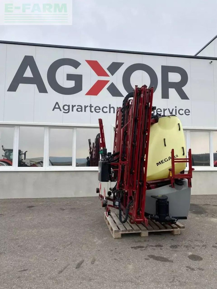 Hardi mega 1200 - Anhängespritze: das Bild 1 Hardi mega 1200 - Anhängespritze: das Bild 1