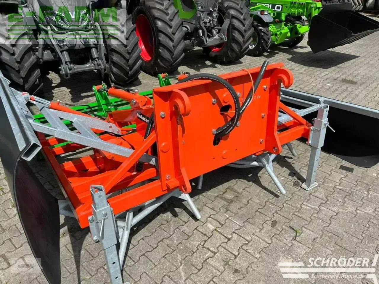 Holaras jumbo ks-shb / volvo aufnahme - Silotechnik: das Bild 1 Holaras jumbo ks-shb / volvo aufnahme - Silotechnik: das Bild 1
