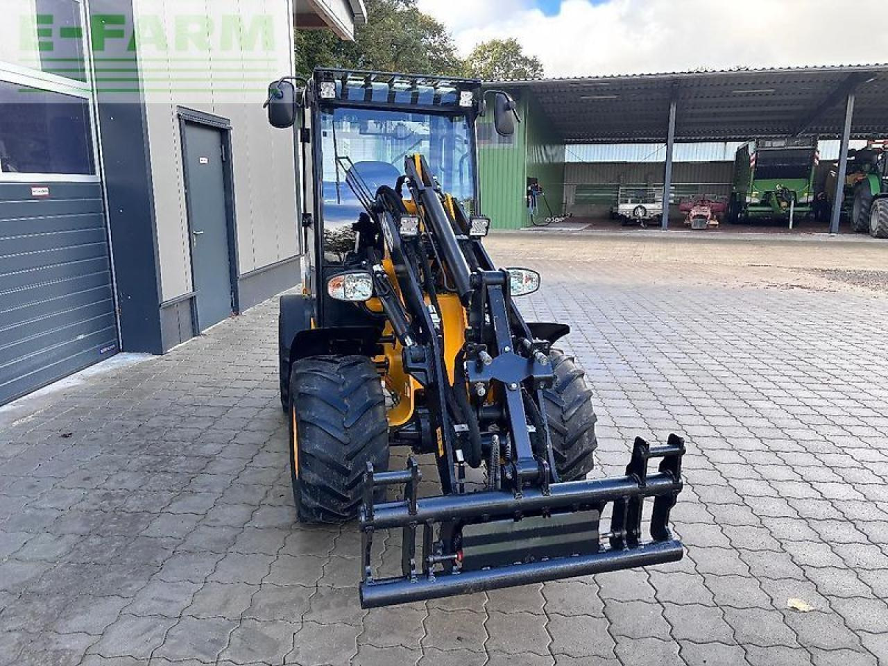 JCB 403 plus - Minibagger: das Bild 3 JCB 403 plus - Minibagger: das Bild 3