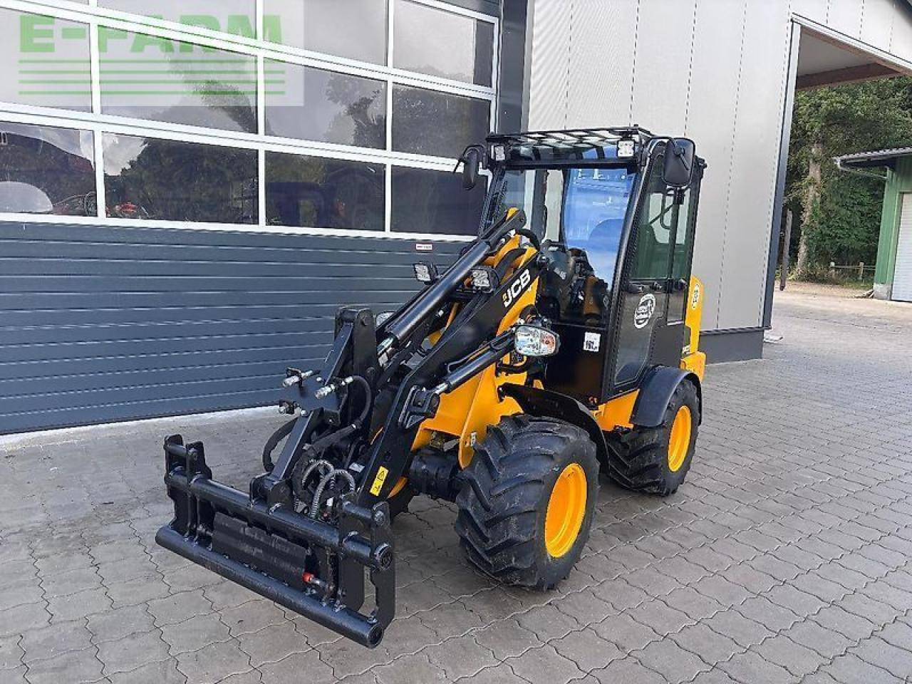 JCB 403 plus - Minibagger: das Bild 2 JCB 403 plus - Minibagger: das Bild 2