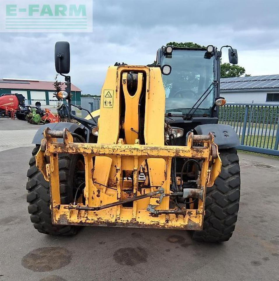 Teleskoplader JCB 560-80: das Bild 9 Teleskoplader JCB 560-80: das Bild 9