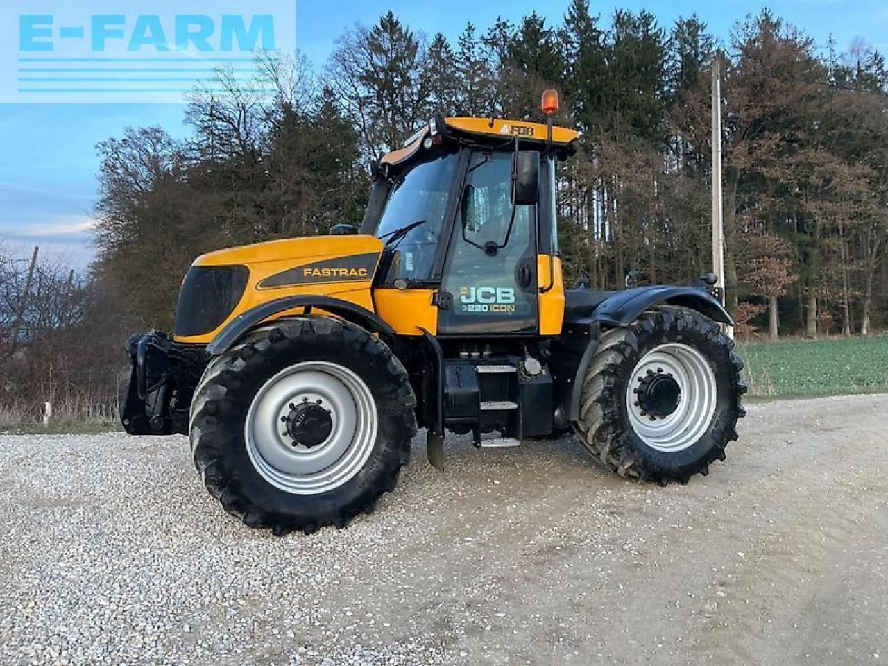 JCB fastrac 3220 plus - Traktor: das Bild 1 JCB fastrac 3220 plus - Traktor: das Bild 1