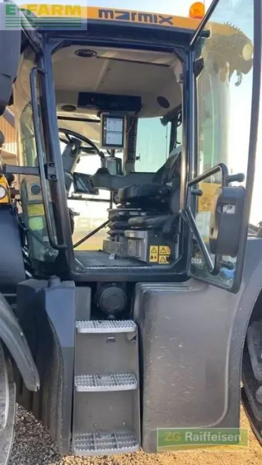 Traktor JCB fastrac 4220: das Bild 20 Traktor JCB fastrac 4220: das Bild 20