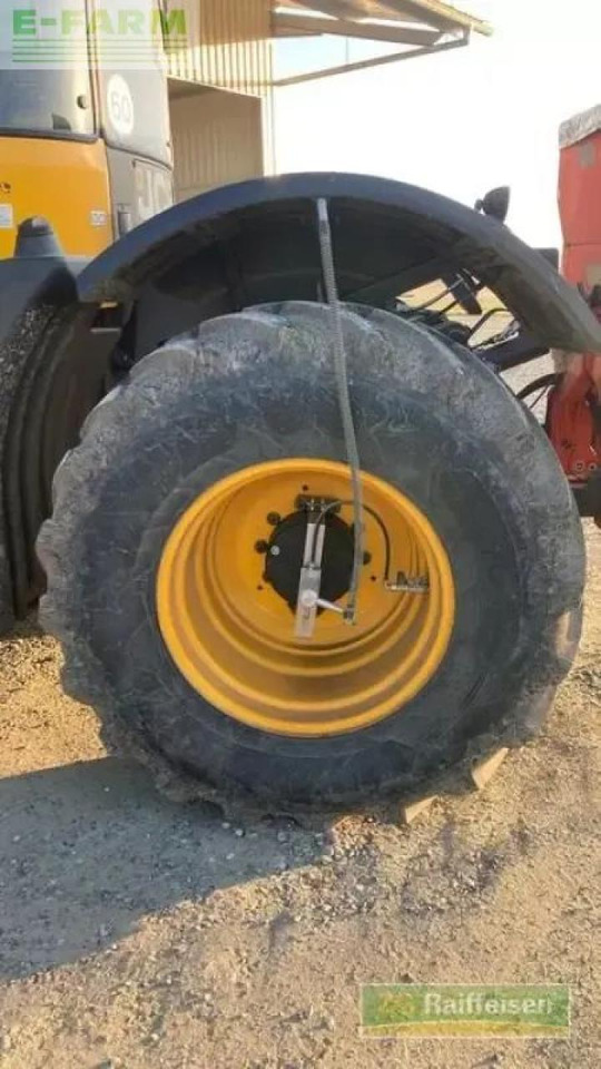 Traktor JCB fastrac 4220: das Bild 18 Traktor JCB fastrac 4220: das Bild 18