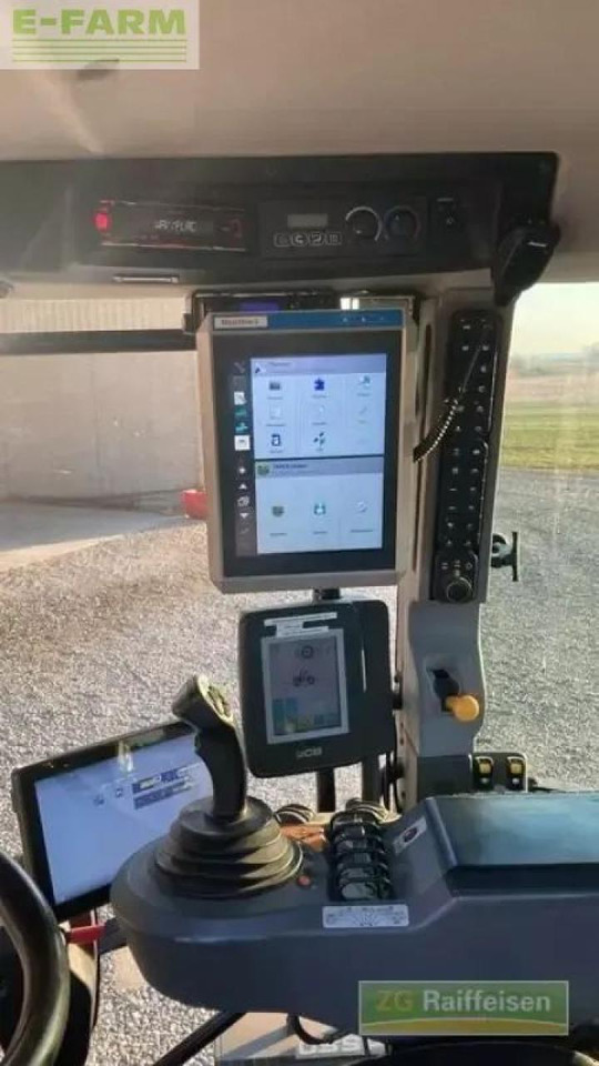 Traktor JCB fastrac 4220: das Bild 22 Traktor JCB fastrac 4220: das Bild 22