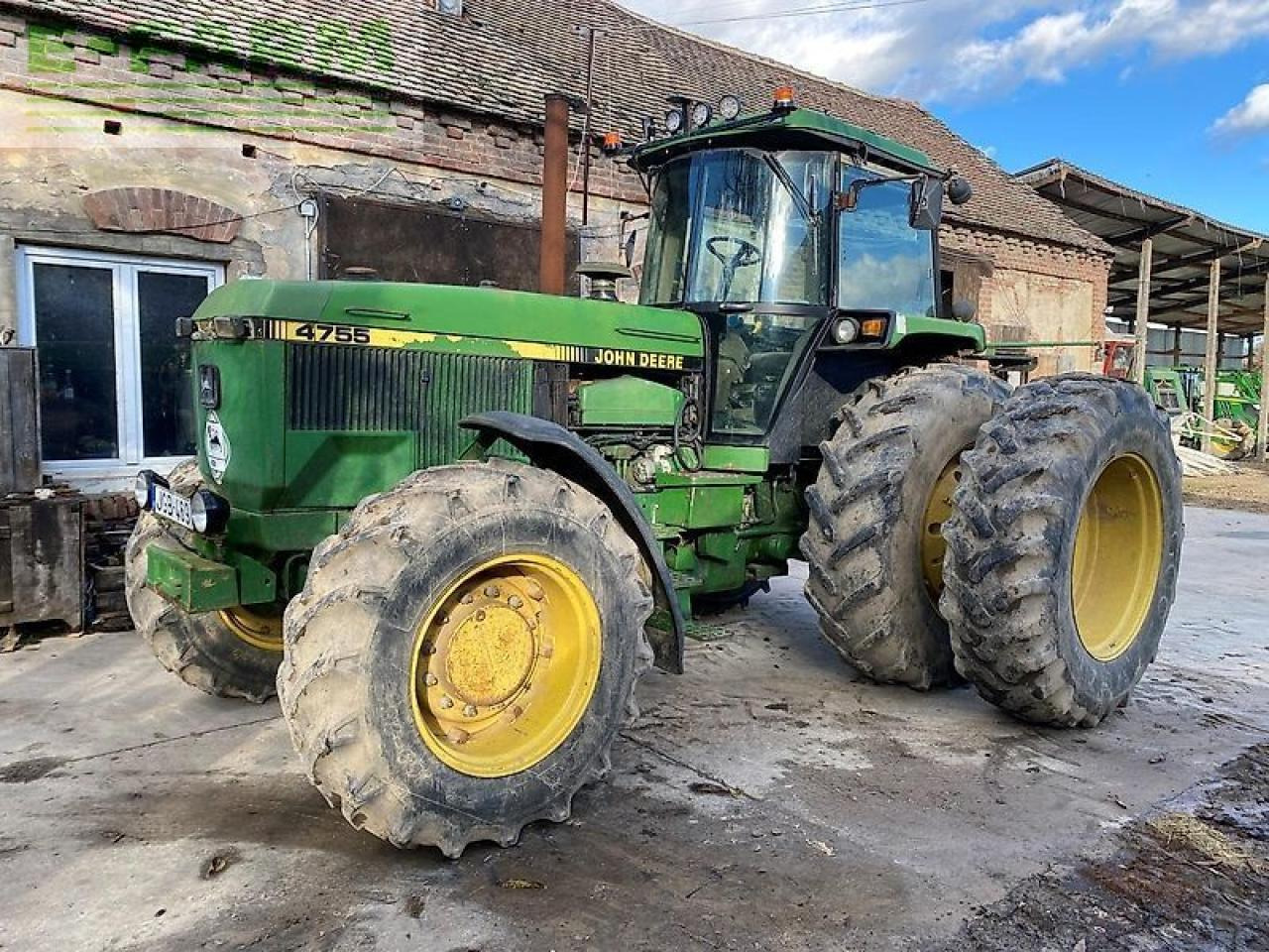 John Deere 4755 - Traktor: das Bild 1 John Deere 4755 - Traktor: das Bild 1