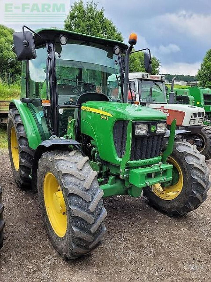 John Deere 5075 e - Traktor: das Bild 2 John Deere 5075 e - Traktor: das Bild 2