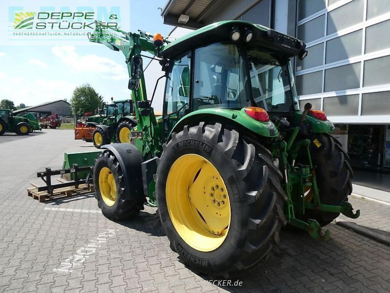 John Deere 5090m mit fl 543r - Traktor: das Bild 4 John Deere 5090m mit fl 543r - Traktor: das Bild 4