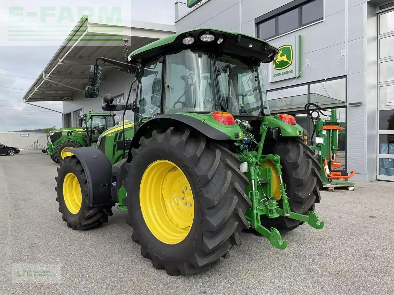 John Deere 5095m - Traktor: das Bild 4 John Deere 5095m - Traktor: das Bild 4