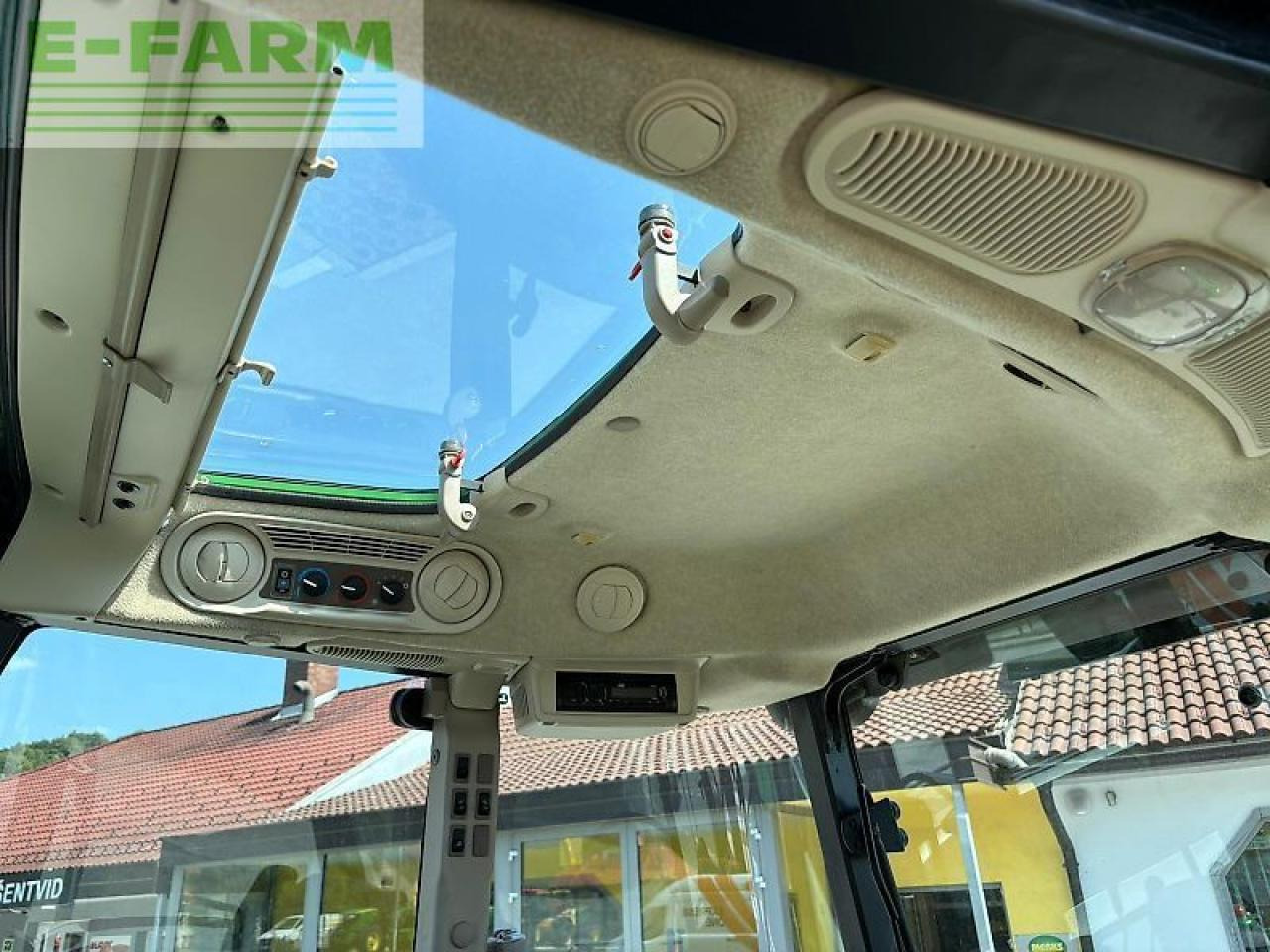 Traktor John Deere 6100rc: das Bild 14 Traktor John Deere 6100rc: das Bild 14