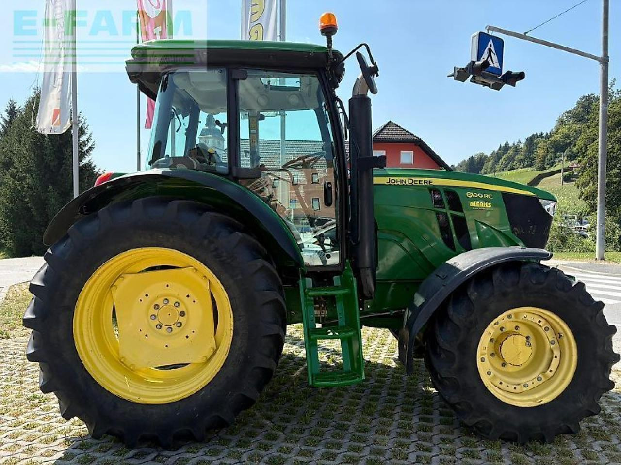 Traktor John Deere 6100rc: das Bild 7 Traktor John Deere 6100rc: das Bild 7