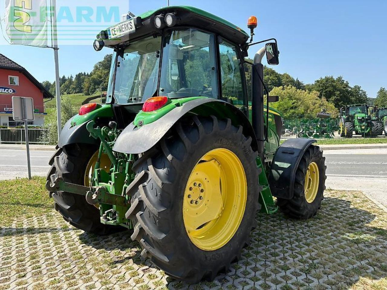 Traktor John Deere 6100rc: das Bild 6 Traktor John Deere 6100rc: das Bild 6