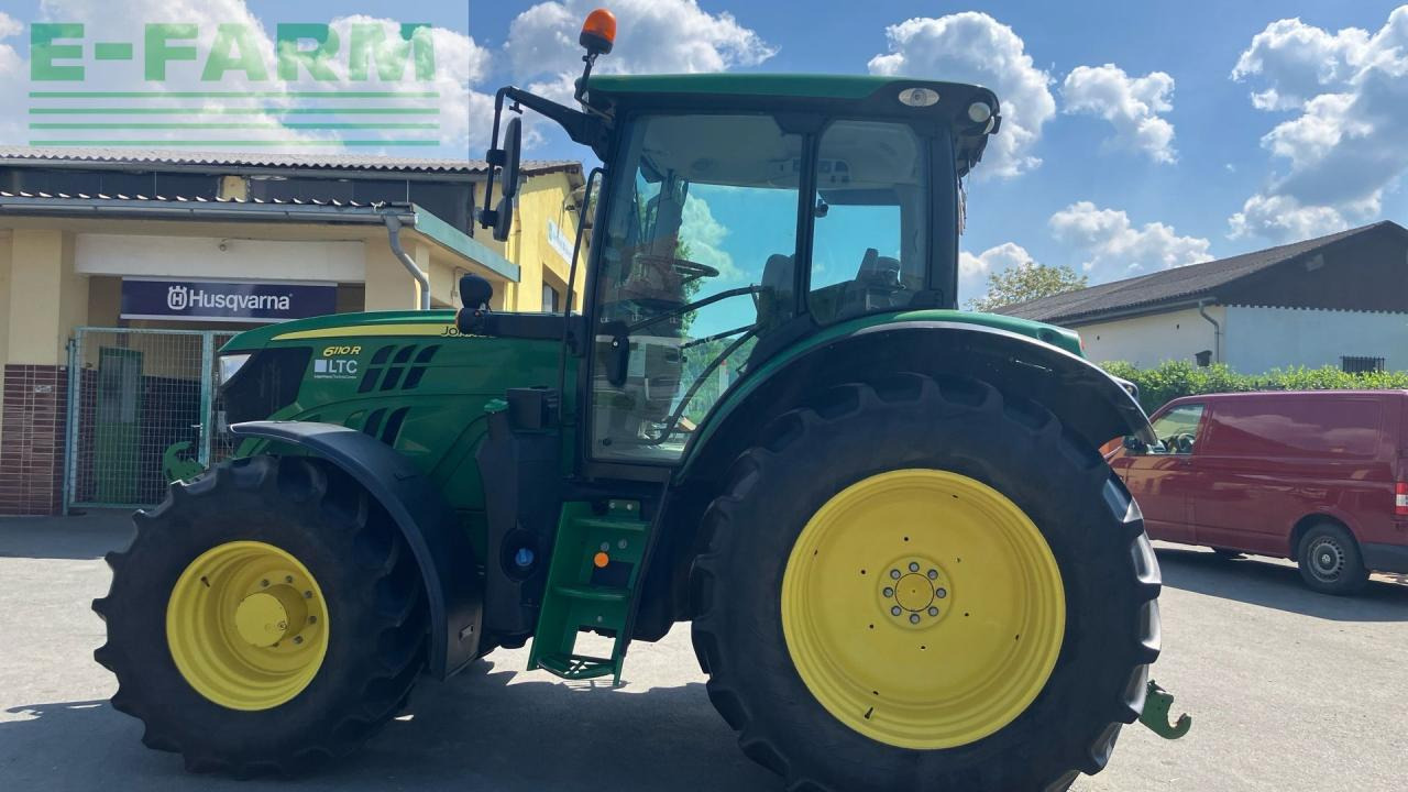 John Deere 6110R - Traktor: das Bild 2 John Deere 6110R - Traktor: das Bild 2