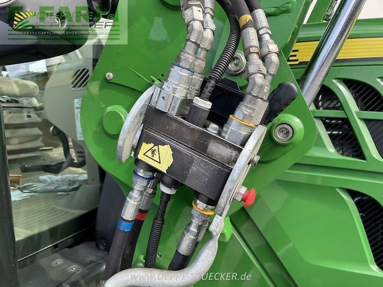 John Deere 6110r - Traktor: das Bild 3 John Deere 6110r - Traktor: das Bild 3