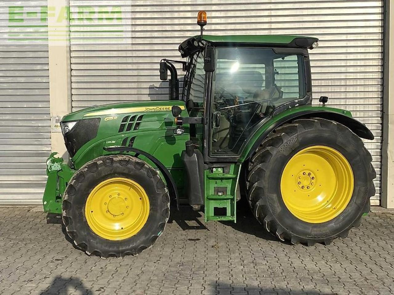 John Deere 6115r - Traktor: das Bild 2 John Deere 6115r - Traktor: das Bild 2