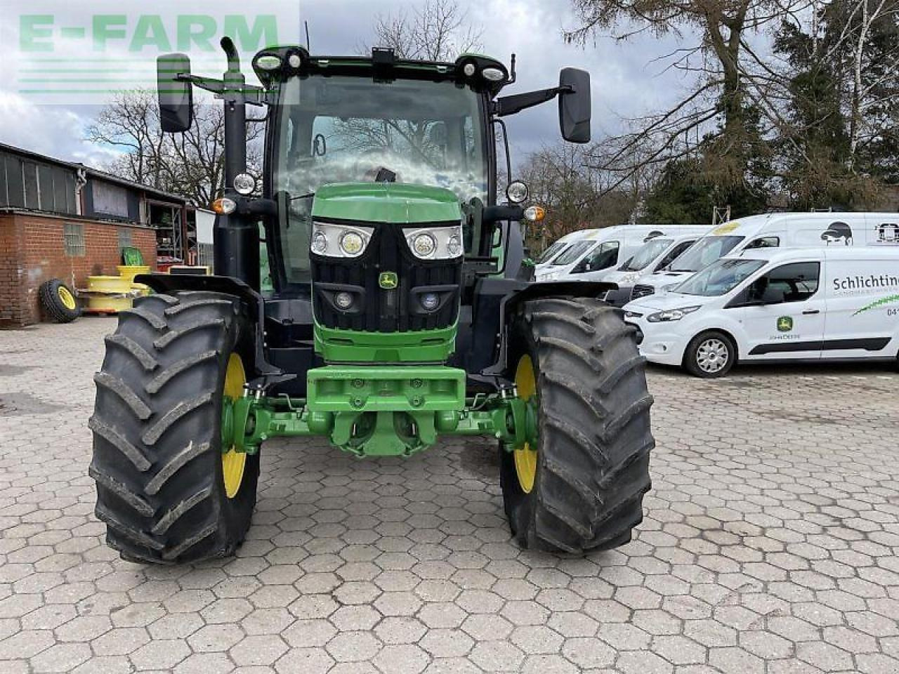 John Deere 6130r - Traktor: das Bild 3 John Deere 6130r - Traktor: das Bild 3