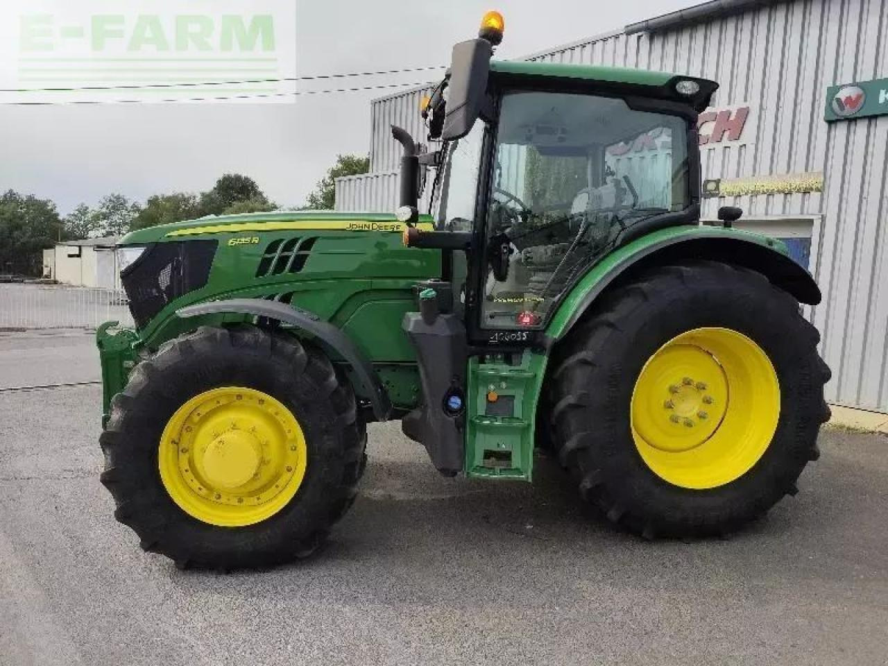 John Deere 6135r - Traktor: das Bild 4 John Deere 6135r - Traktor: das Bild 4