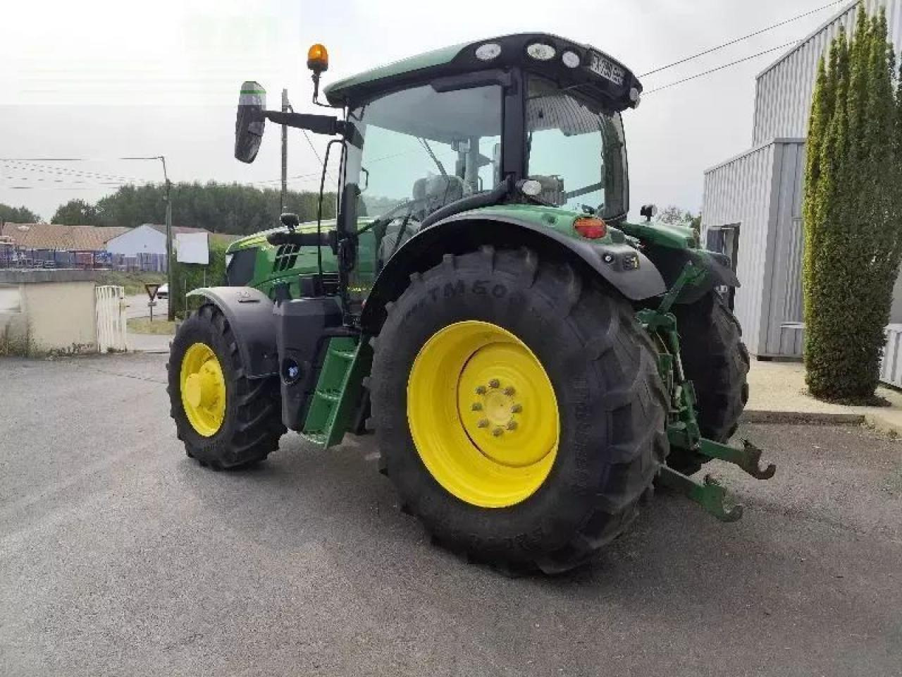John Deere 6135r - Traktor: das Bild 5 John Deere 6135r - Traktor: das Bild 5