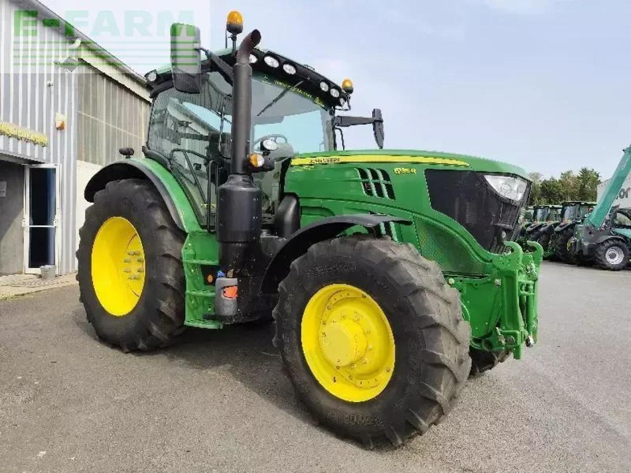 John Deere 6135r - Traktor: das Bild 2 John Deere 6135r - Traktor: das Bild 2