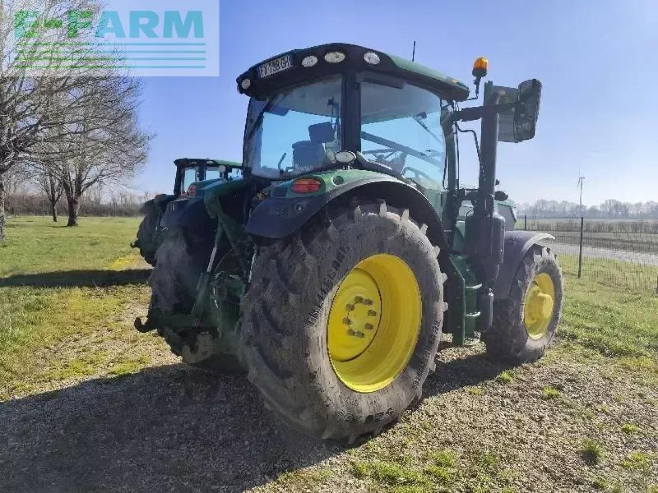 John Deere 6135r - Traktor: das Bild 4 John Deere 6135r - Traktor: das Bild 4