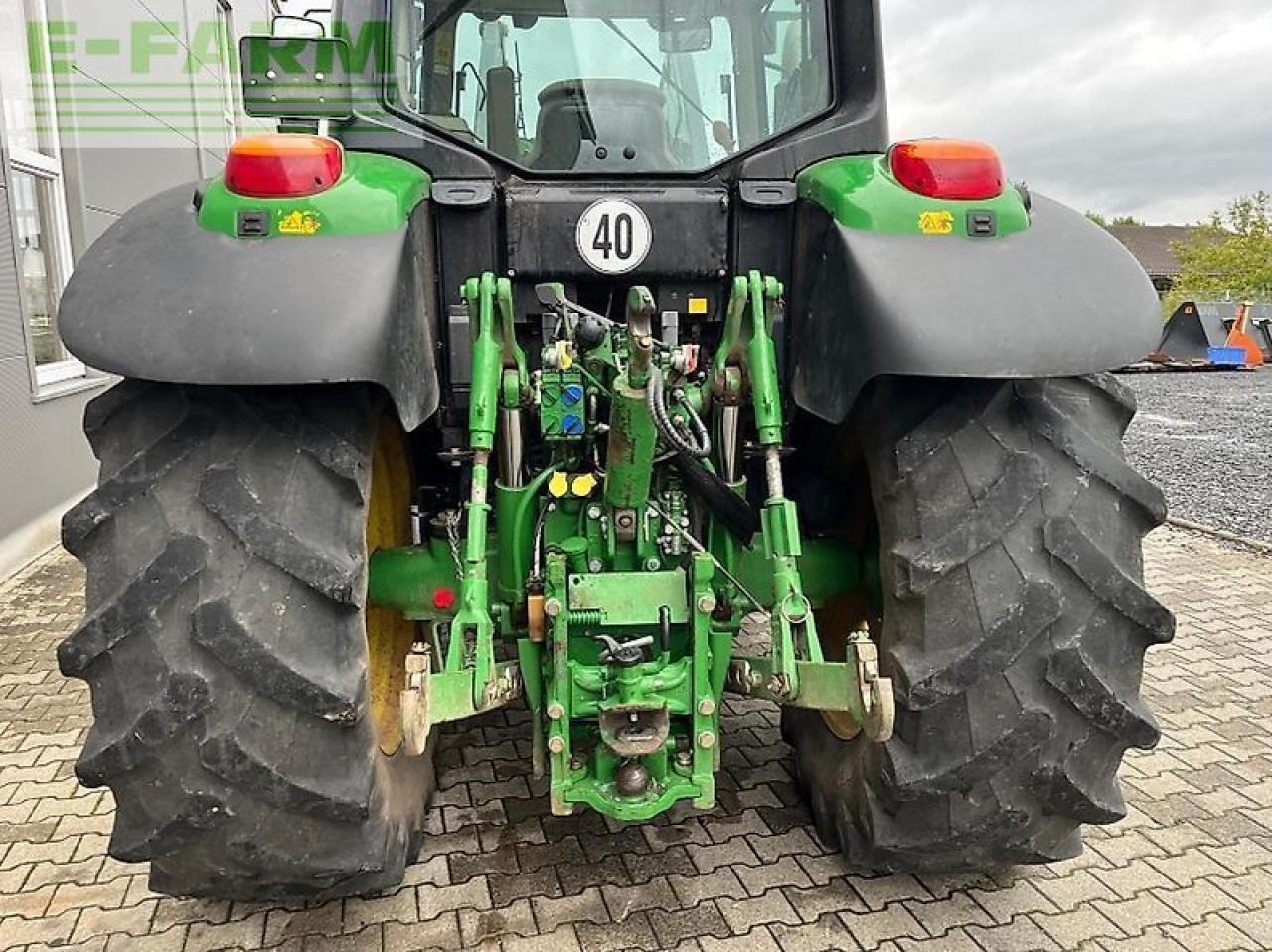 John Deere 6150 m - Traktor: das Bild 5 John Deere 6150 m - Traktor: das Bild 5