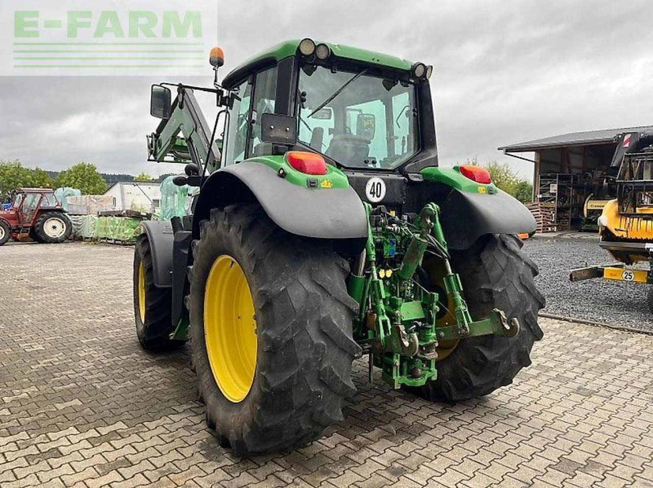 John Deere 6150 m - Traktor: das Bild 4 John Deere 6150 m - Traktor: das Bild 4