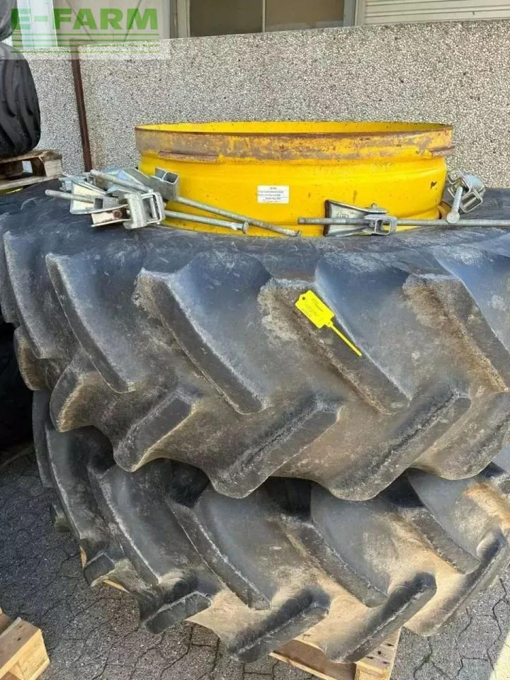 John Deere 6150r - Traktor: das Bild 4 John Deere 6150r - Traktor: das Bild 4